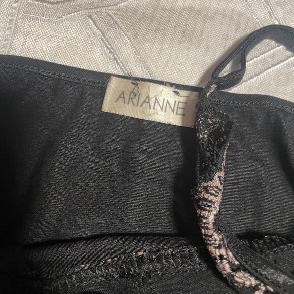 VTG Y2k Arianne Black slip tank top - Picture 3 of 4